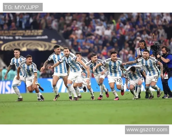 85号足球球星引领绿茵风暴展现激情与荣耀的巅峰时刻